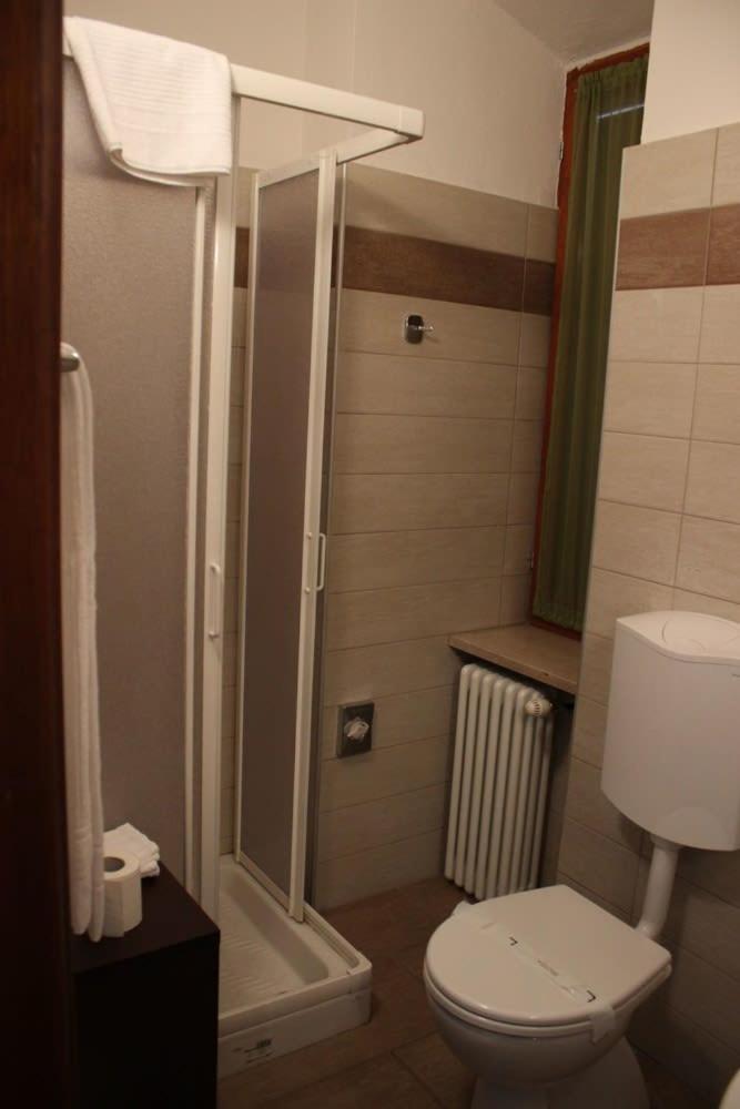 Albergo Ristorante Bismantova Castelnovo ne' Monti Ngoại thất bức ảnh