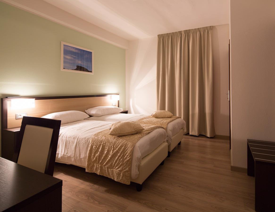Albergo Ristorante Bismantova Castelnovo ne' Monti Ngoại thất bức ảnh