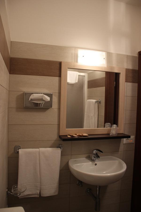 Albergo Ristorante Bismantova Castelnovo ne' Monti Ngoại thất bức ảnh